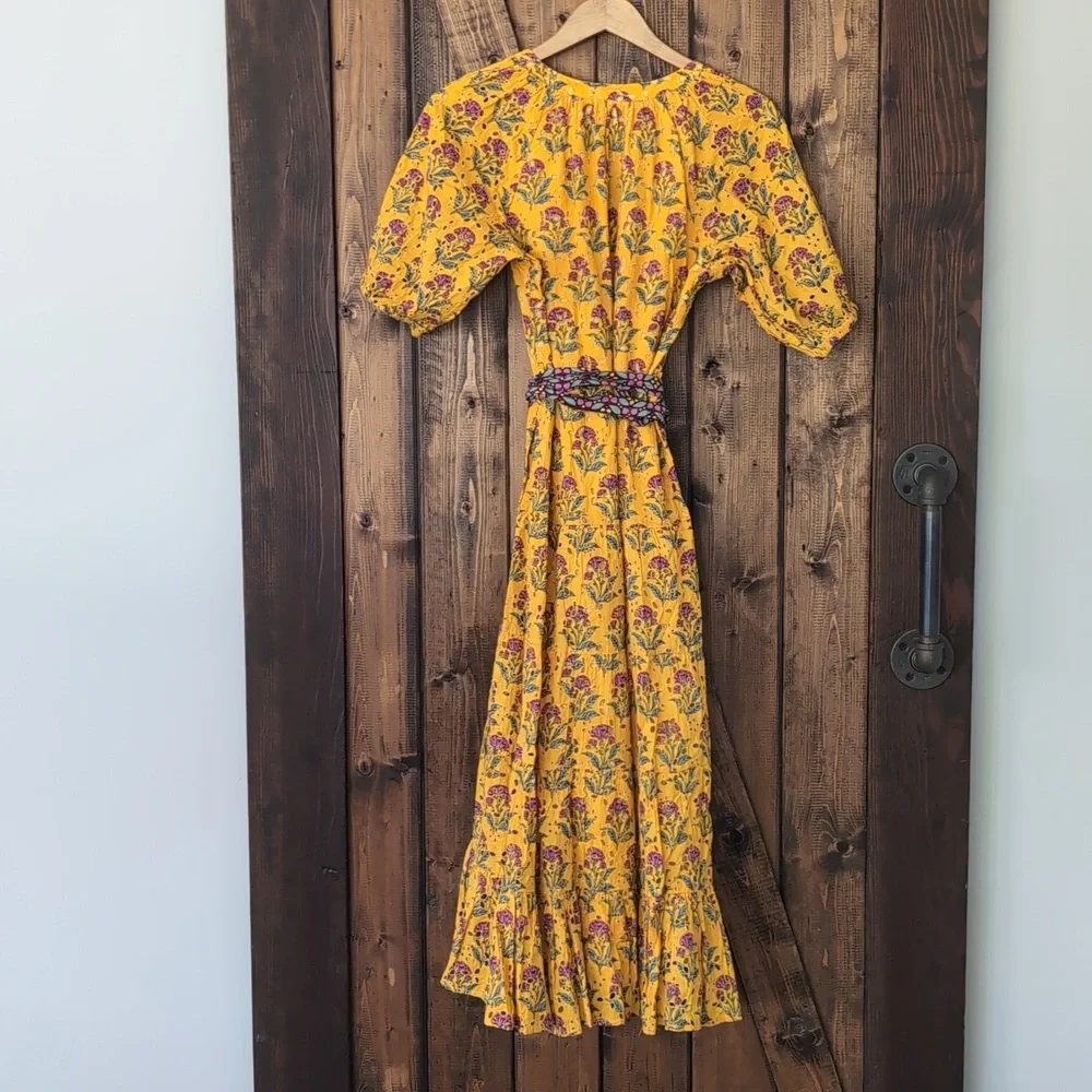 Countryside Drives To and From Midi Eyelet Dress Printfresh Size S EUC POCKETS!! - Picture 3 of 4